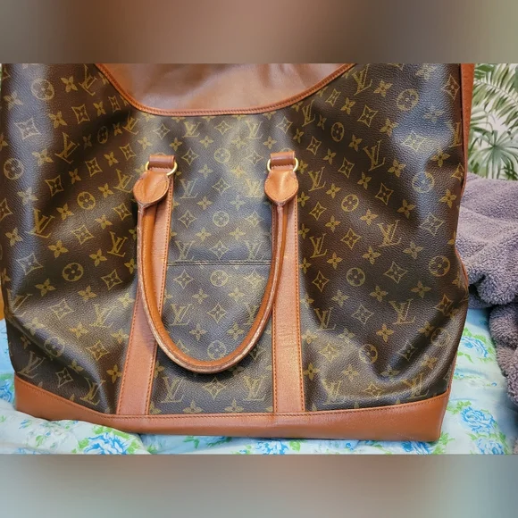 Authentic Vintage Louis Vuitton Monogram Travel "GM" tote - Picture 4 of 15